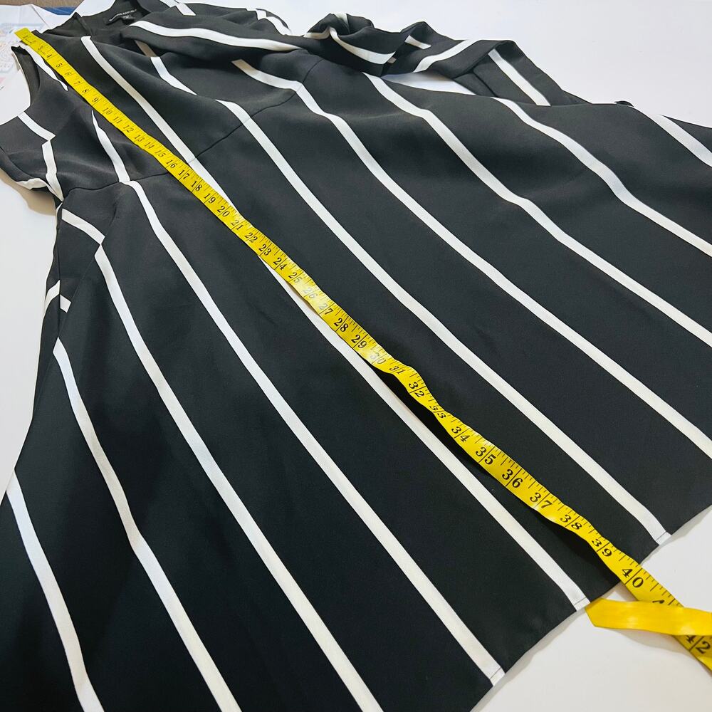 Banana Republic Striped Asymmetrical Hem Sleeveless Dress 6 Petite Black White - Picture 10 of 11